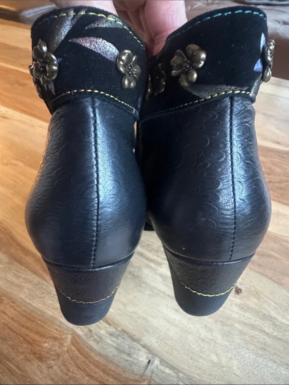 L`artiste Glorious Booties Spring Step Shoes EU 38 US 7.5- 8